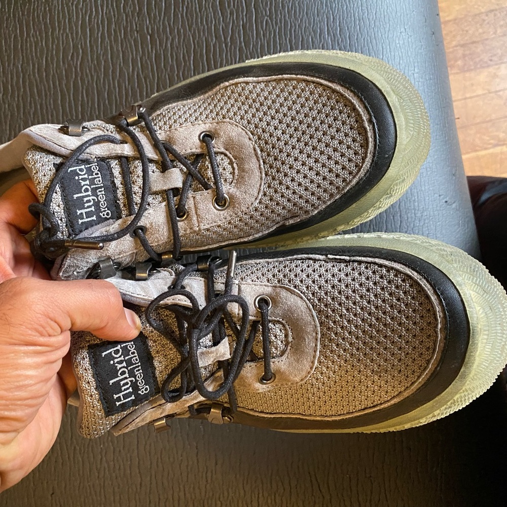 Men’s sneakers